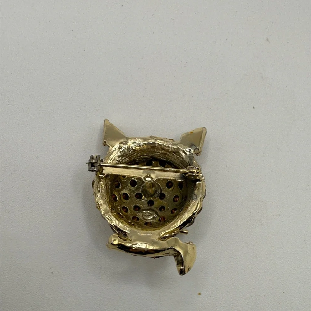 Sparkling Gold Cat Brooch